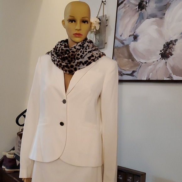 Calvin Klein Suit Jacket Size 8, Cream - Picture 2 of 12